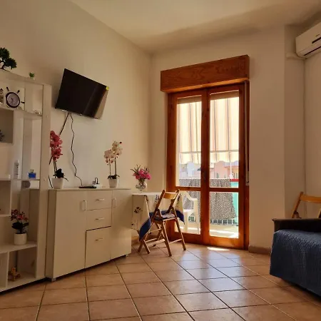 Rent An In The Picturesque Scalea, Italy Apartment *